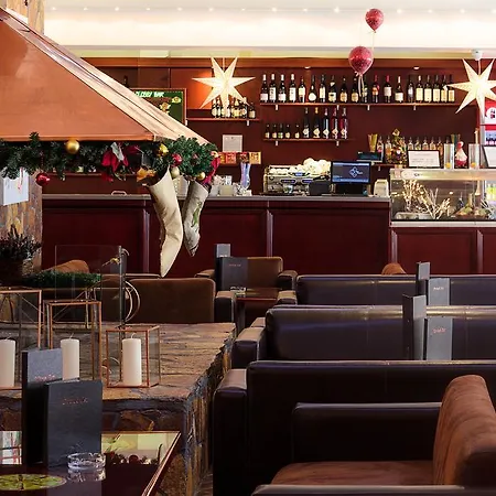 Junior Hotel 3*