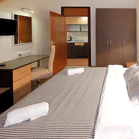 Hotel Junior 3*